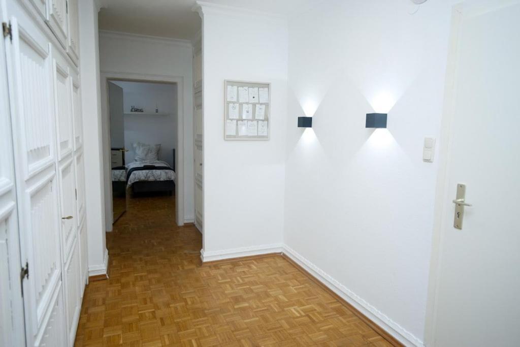 Business & Travel Apartment 150M, 15 Min Messe Frankfurt am Main ภายนอก รูปภาพ